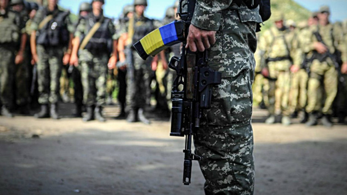 Іноземці зможуть легально служити в українській армії - фото 1