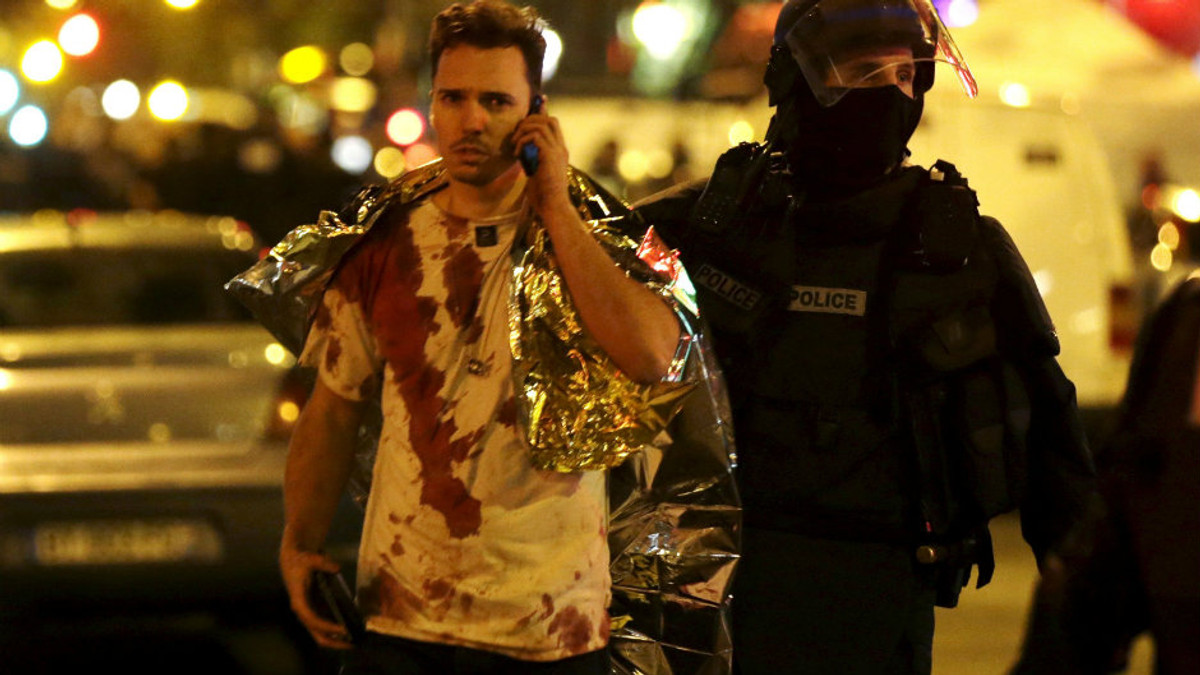 Число загиблих в Парижі перевищило 150 осіб - фото 1