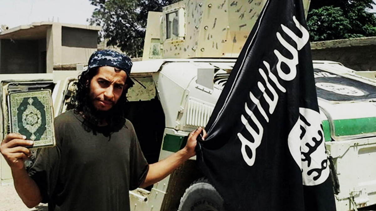 Ймовірний організатор терактів в Парижі — убитий - фото 1