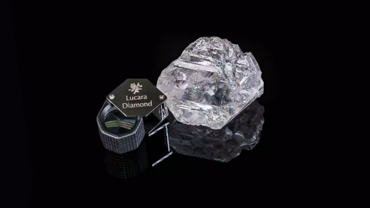 У Ботсвані знайдений другий за величиною алмаз в історії - фото 1