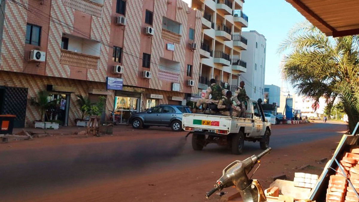 Армія Малі звільнила 80 заручників - фото 1