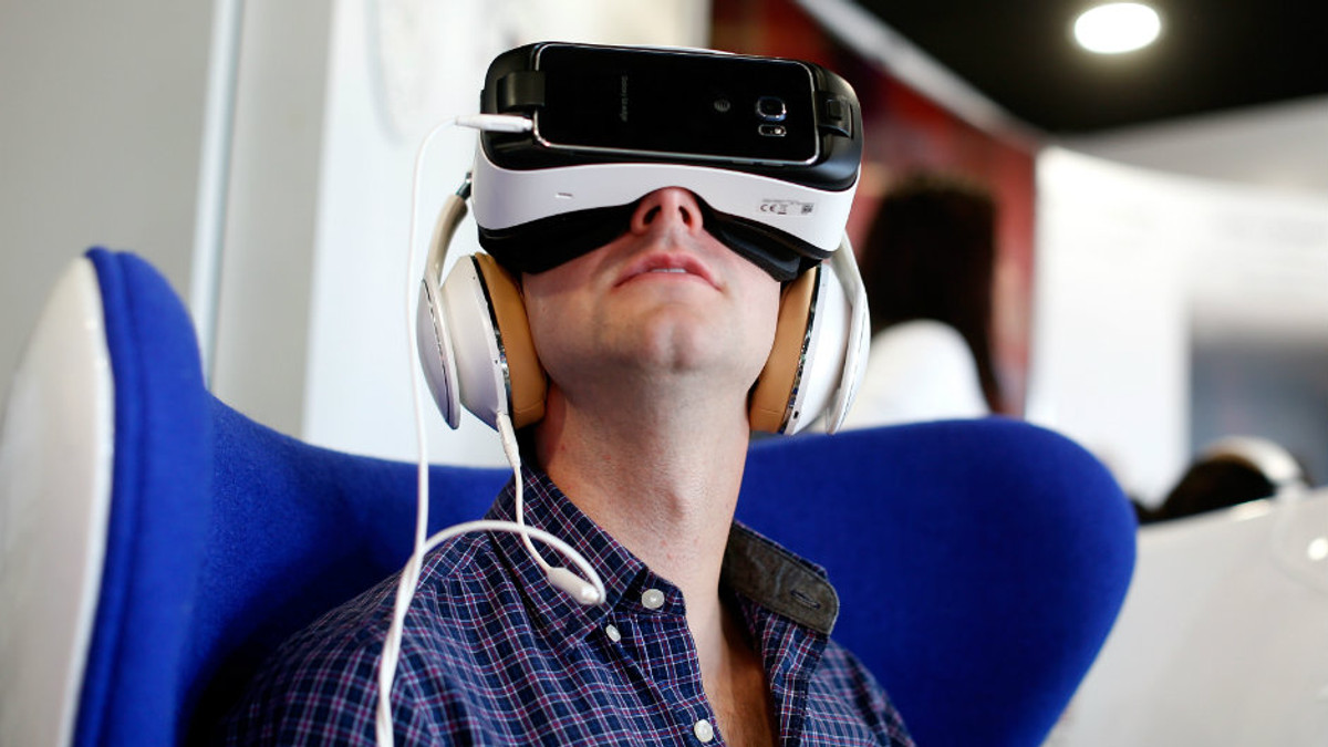 ASUS і Gigabyte випустять шоломи віртуальної реальності - фото 1