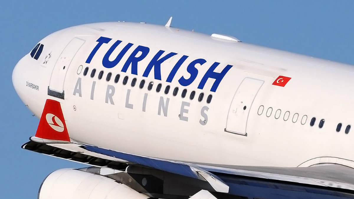 Турецькі авіакомпанії припинили польоти в РФ - фото 1