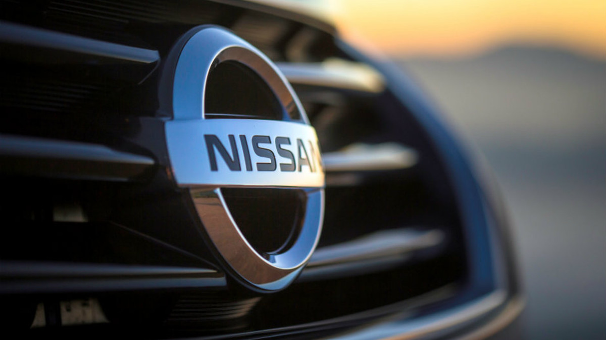 Nissan в РФ скорочує сотні співробітників - фото 1