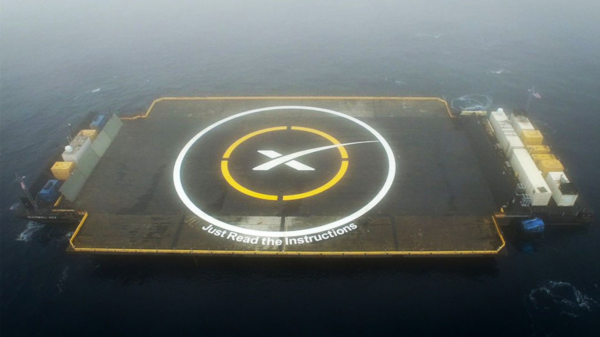 SpaceX не змогла посадити Falcon 9 в океані - фото 1