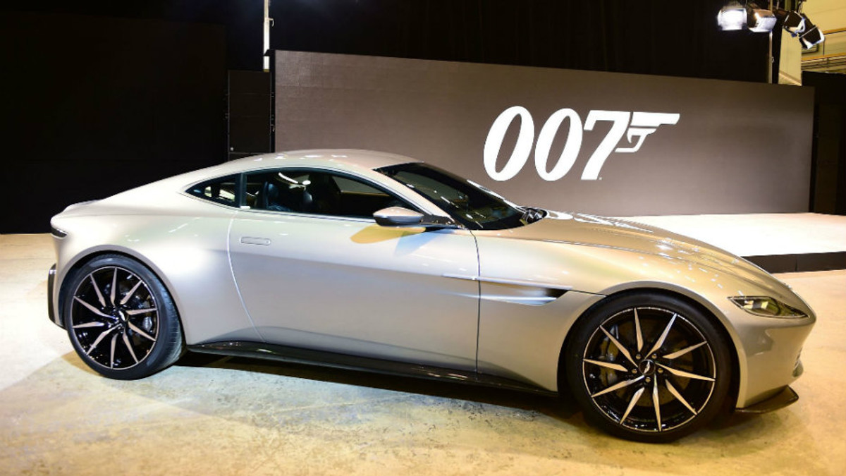 Унікальний Aston Martin Бонда продадуть за $2 млн - фото 1