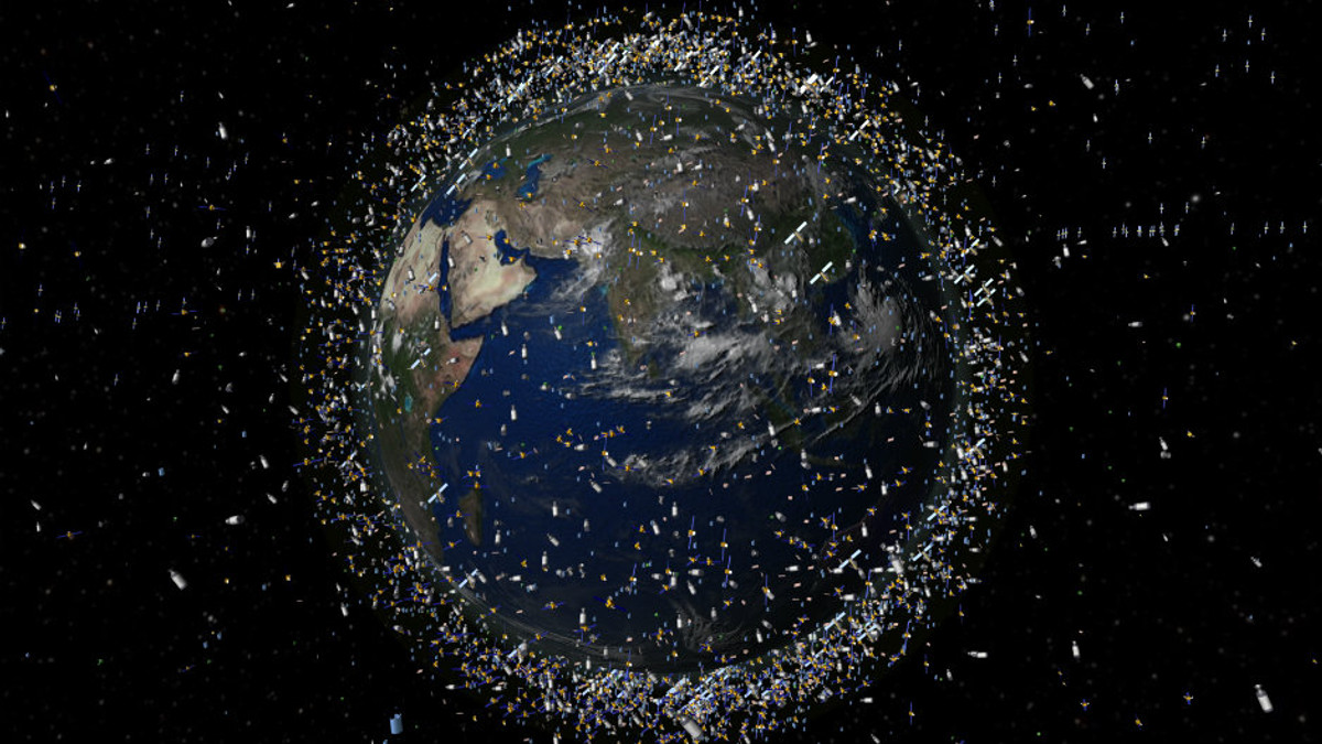 Вчені прогнозують війну через сміття в космосі - фото 1