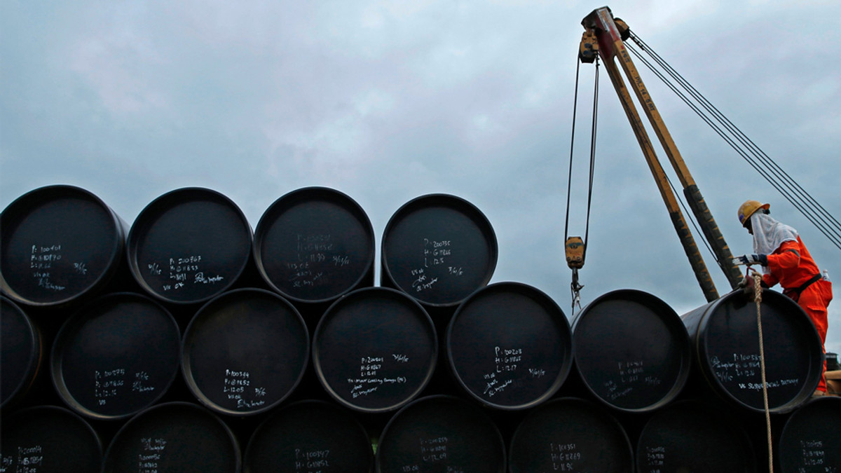 Саудівська Аравія в листопаді видобула більше нафти, ніж Росія - фото 1