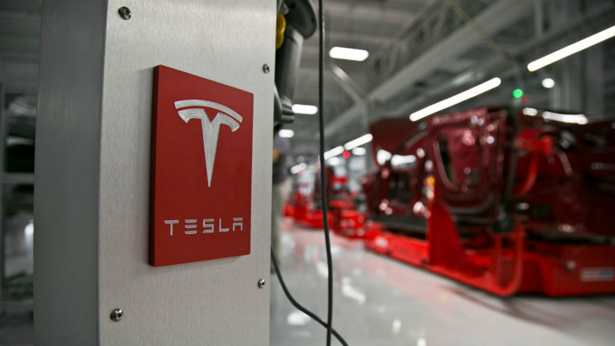 Tesla побудує у Китаї завод з випуску електрокарів - фото 1