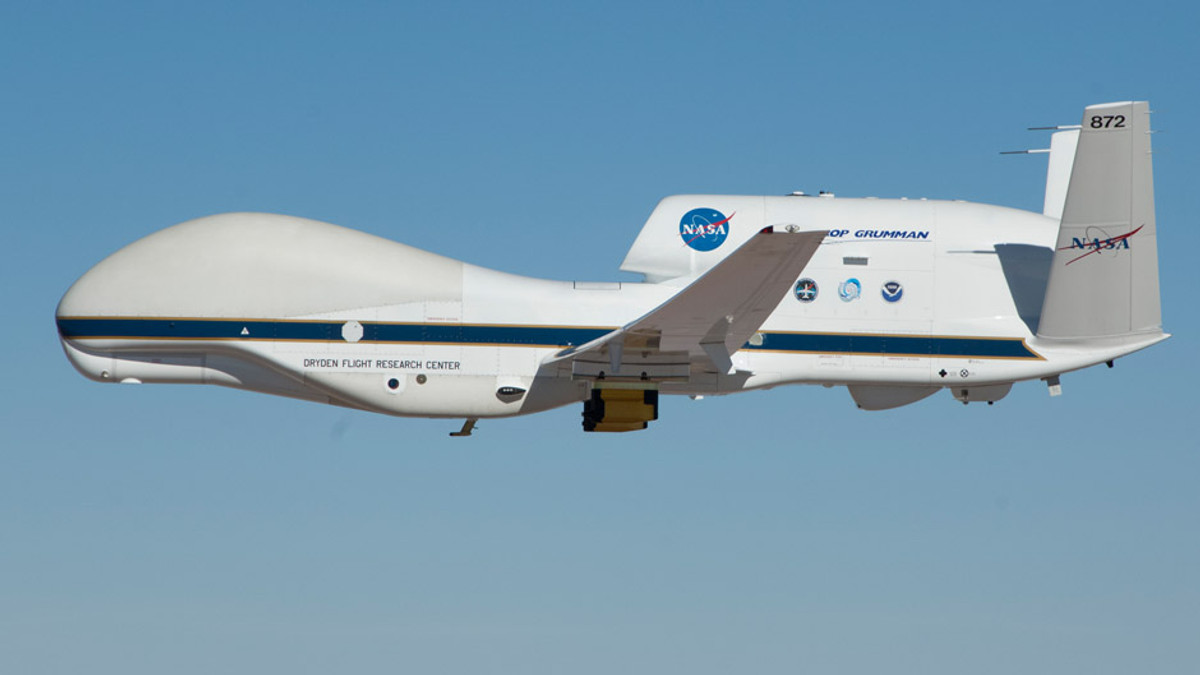Хакери зламали архіви NASA і хотіли знищити дрон за $200 млн - фото 1