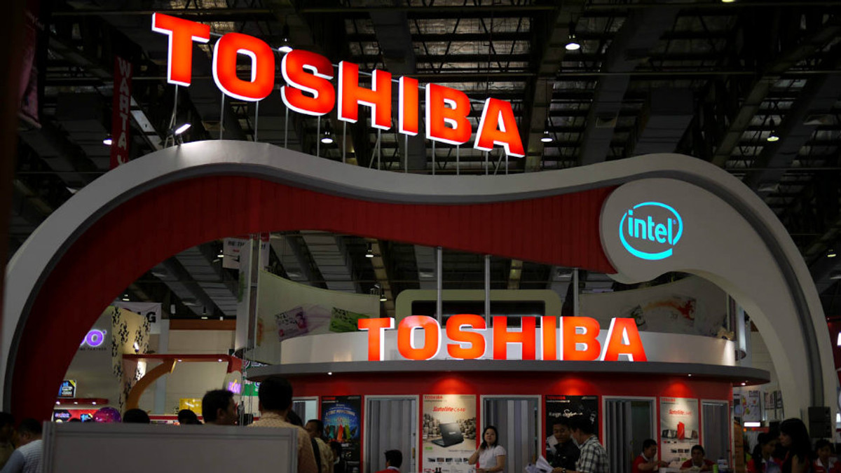 Toshiba очікує рекордні збитки за рік - фото 1