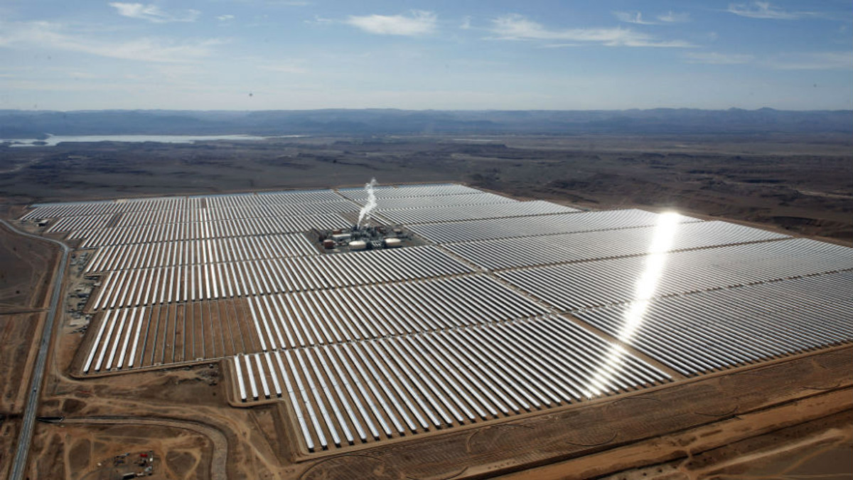 У Марокко відкрили найбільшу в світі сонячну електростанцію - фото 1