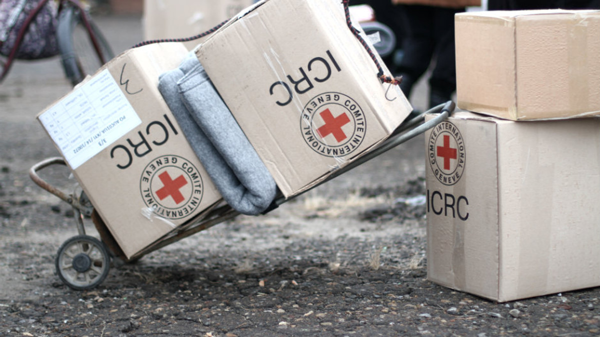 Червоний Хрест везе гуманітарку в Донецьк - фото 1