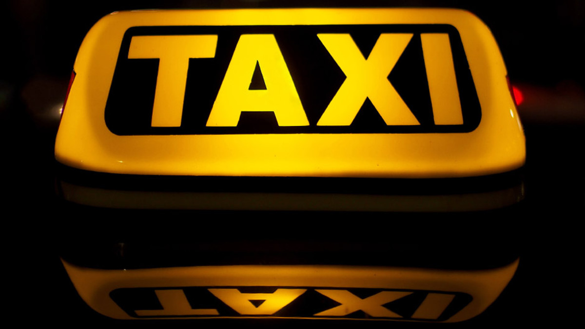 У Києві працює служба таксі з WI-FI, GPS-трекером і терміналом - фото 1