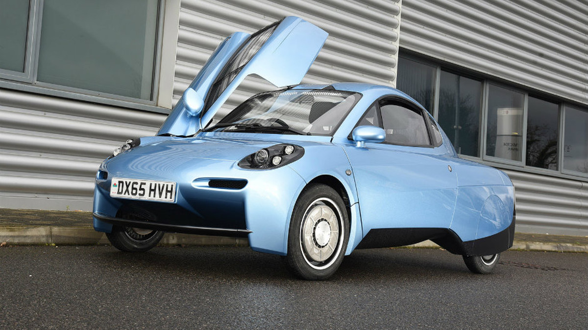 У Британії представили водневий автомобіль - фото 1