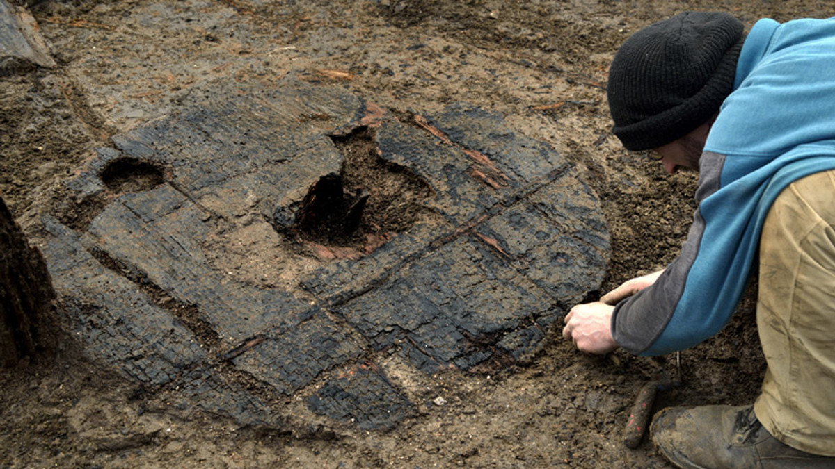 В Англії знайшли колесо бронзової доби віком 3 тис років - фото 1