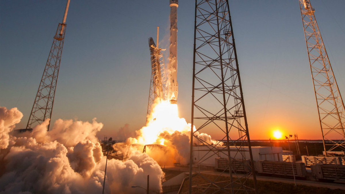 Запуск ракети Falcon 9 скасували в останній момент - фото 1