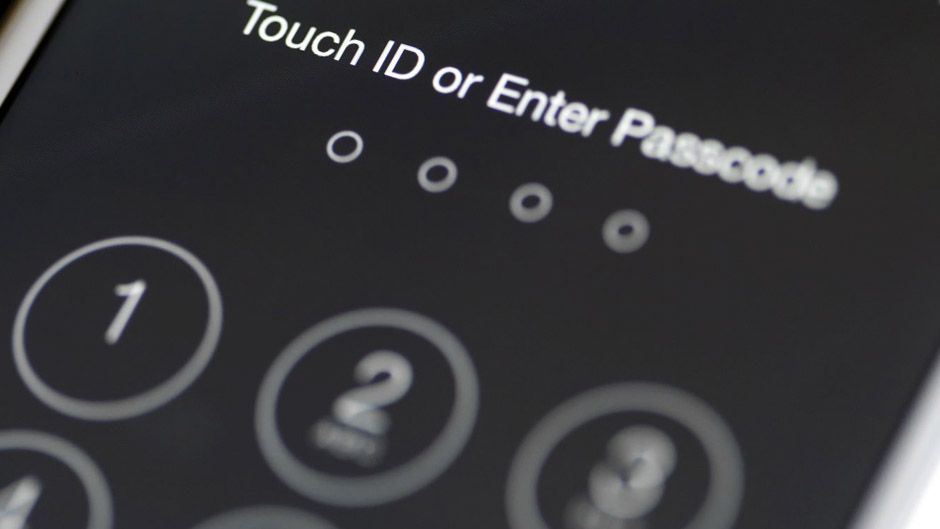 ФБР зламало iPhone злочинця без допомоги Apple