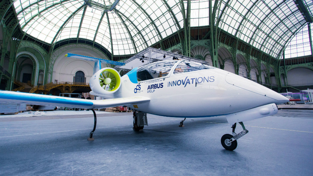 Airbus і Siemens створюють електричний літак - фото 1