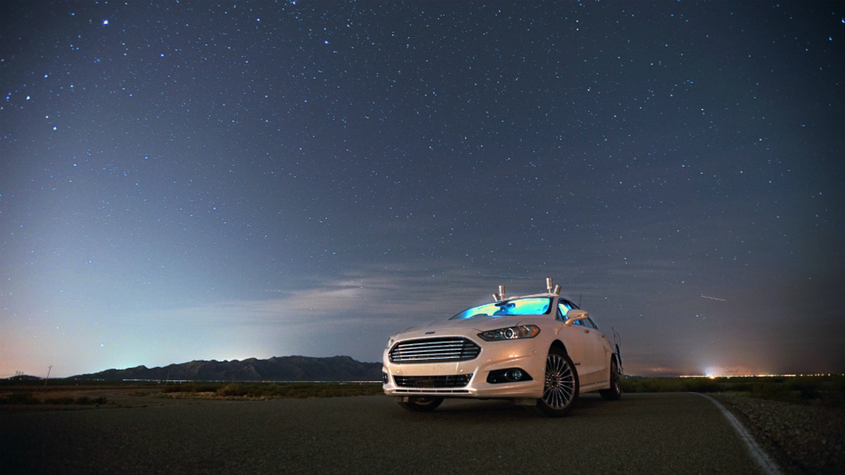 Ford провів нічне тестування безпілотного седана - фото 1