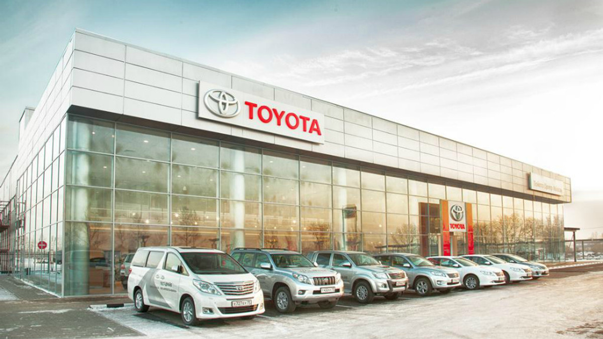 Toyota зупиняє виробництво після землетрусів в Японії - фото 1