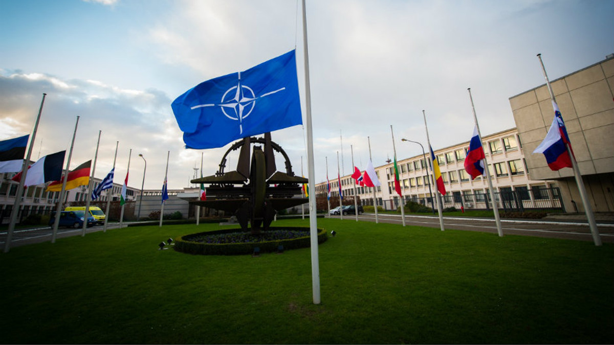Вашингтон: Росія стримує розширення НАТО - фото 1