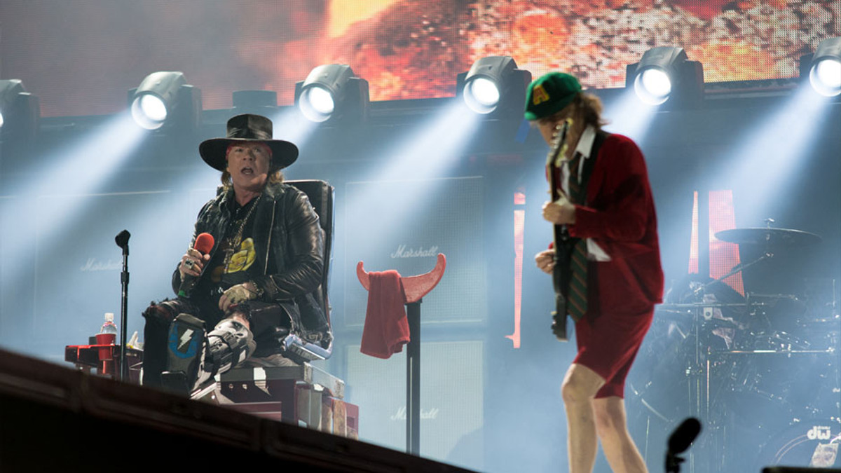 AC/DC дали перший концерт з Екслом Роузом - фото 1