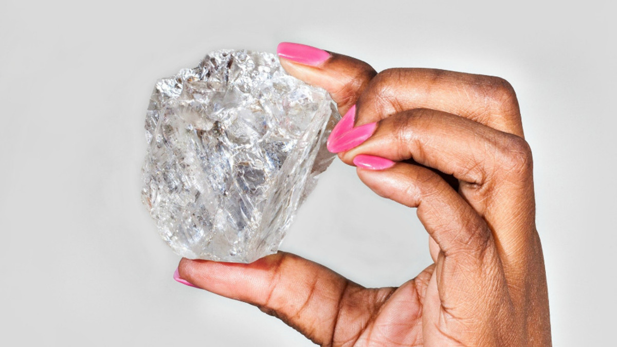 Найдорожчий у світі діамант обійшовся у $63 млн - фото 1