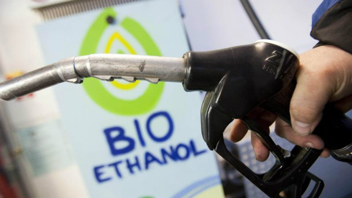 В Україні планують додавати до бензину біоетанол - фото 1