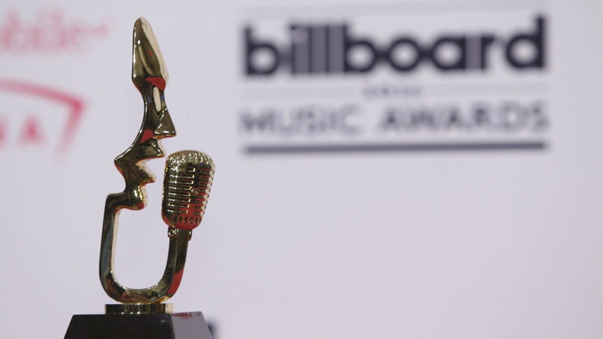 Головну нагороду Billboard Music Awards отримала Адель - фото 1
