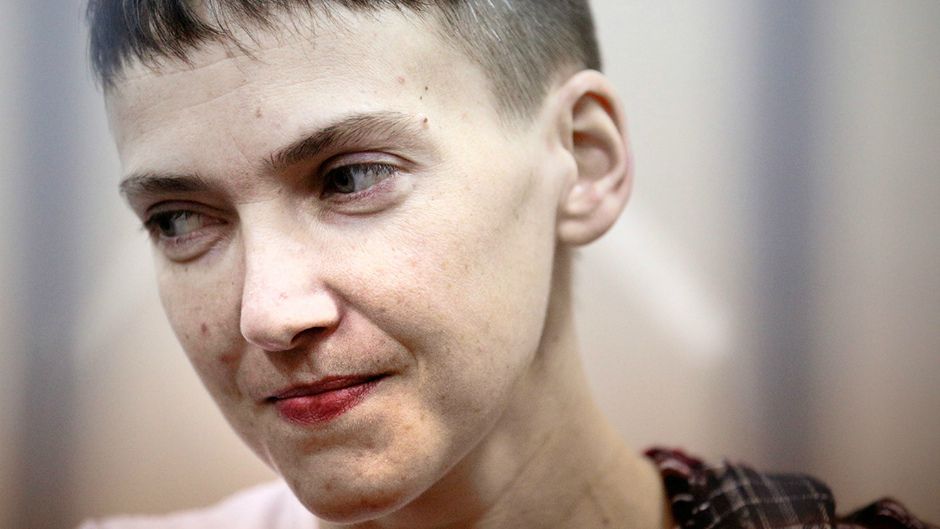 Онлайн-трансляція з аеропорту повернення Надії Савченко - фото 1