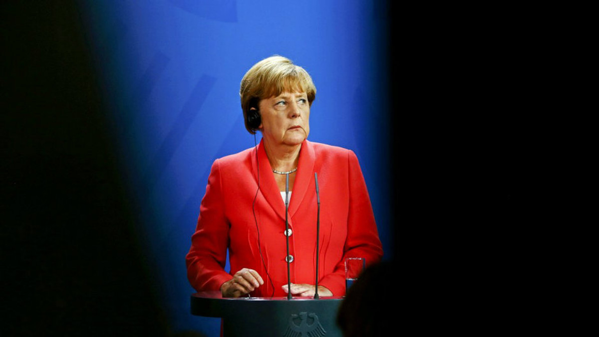Меркель: Санкції з Росії знімати зарано - фото 1