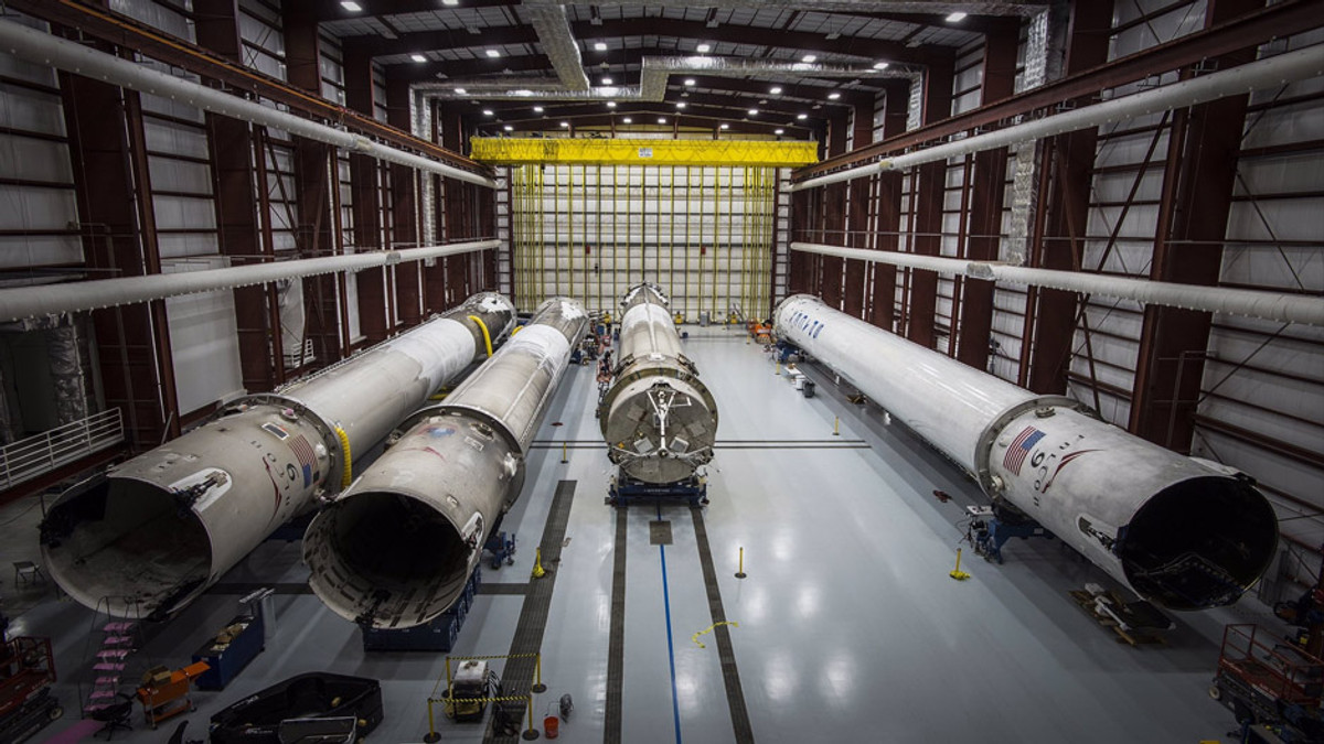 SpaceX повторно запустить у космос використану ракету - фото 1