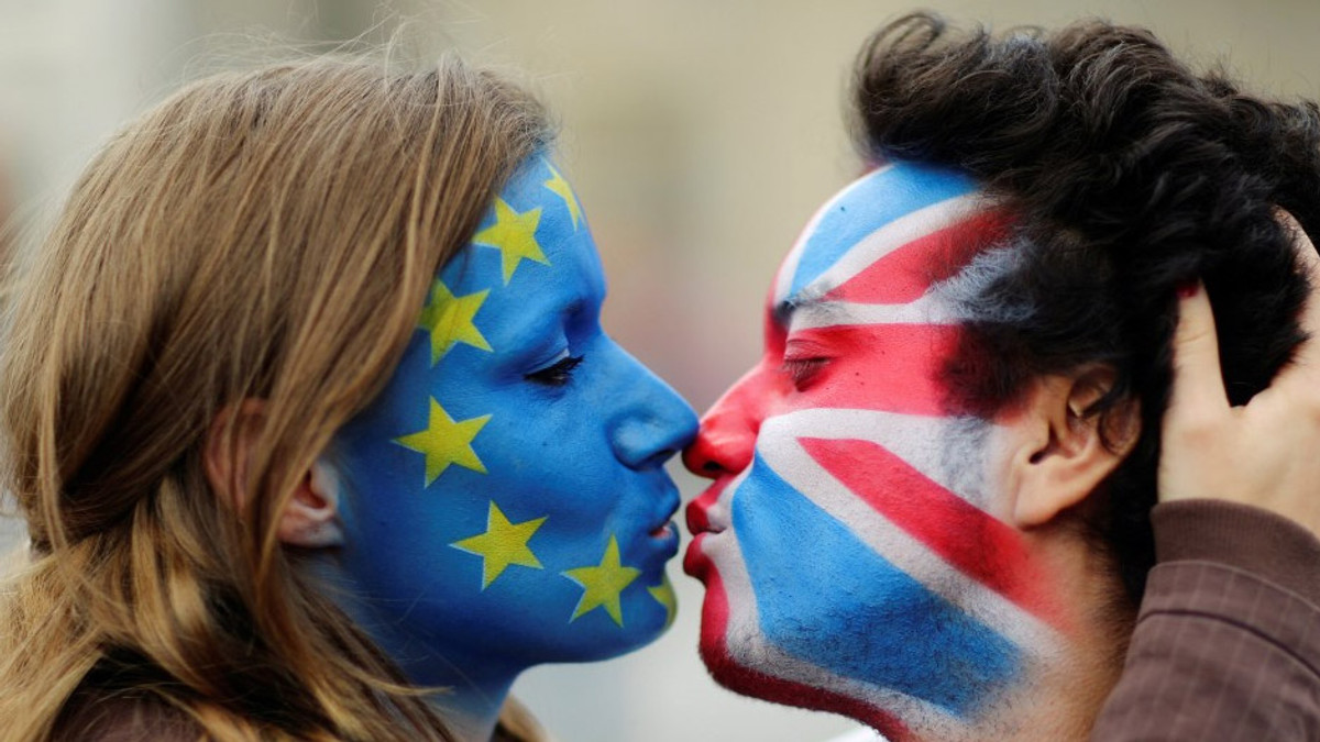 Британці сьогодні вирішать, чи залишатися в ЄС - фото 1
