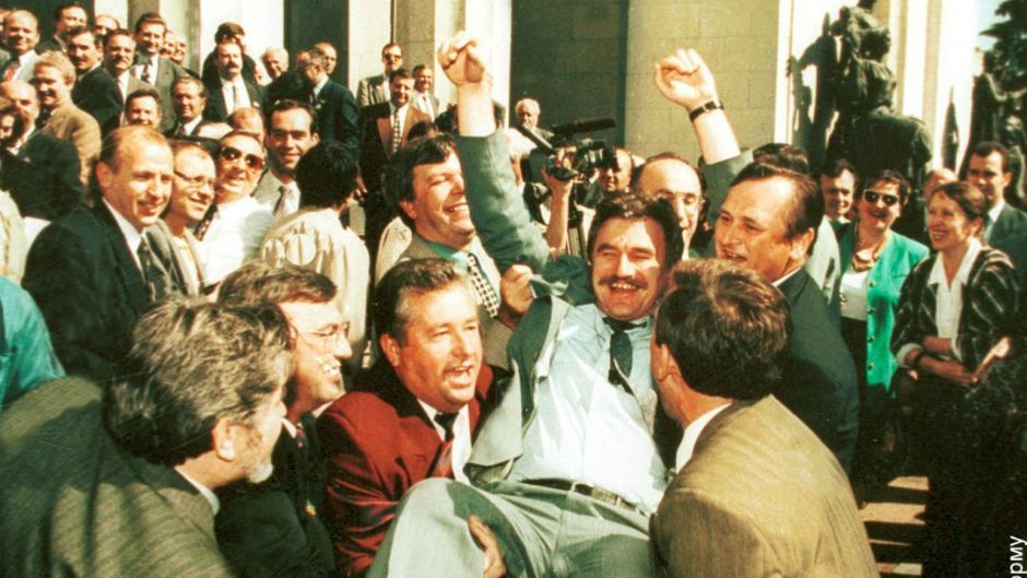 Іронія дня: Як святкували Конституцію - фото 1