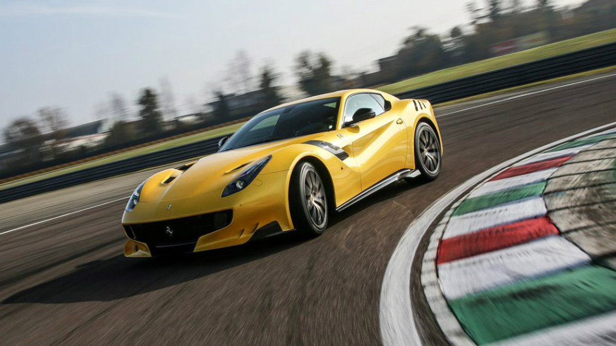 Ferrari випустить 350 унікальних авто на честь свого ювілею - фото 1