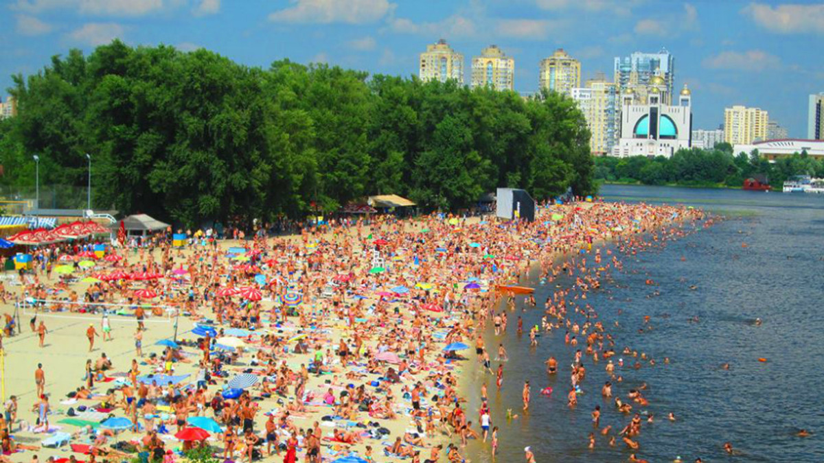 У Києві закривають пляжі для купання - фото 1