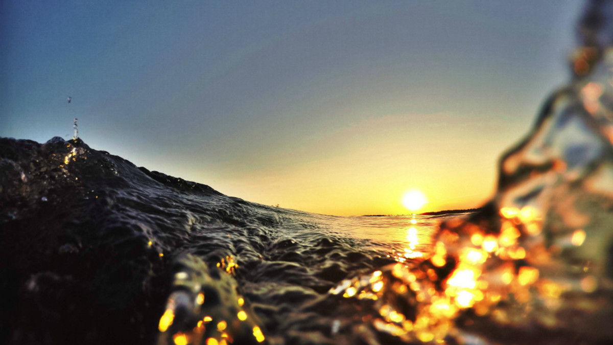 Мережу розбурхали кадри зі знайденої на дні озера GoPro - фото 1