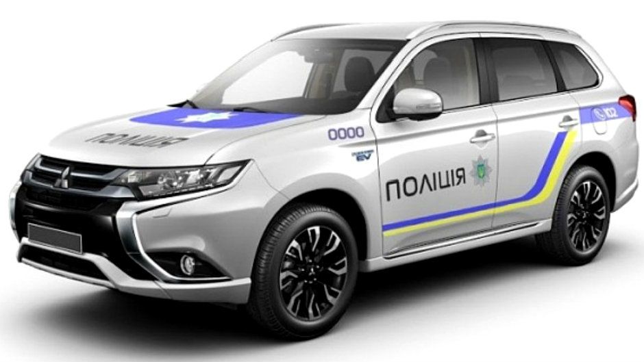 Українська поліція пересідає на нові машини - фото 1