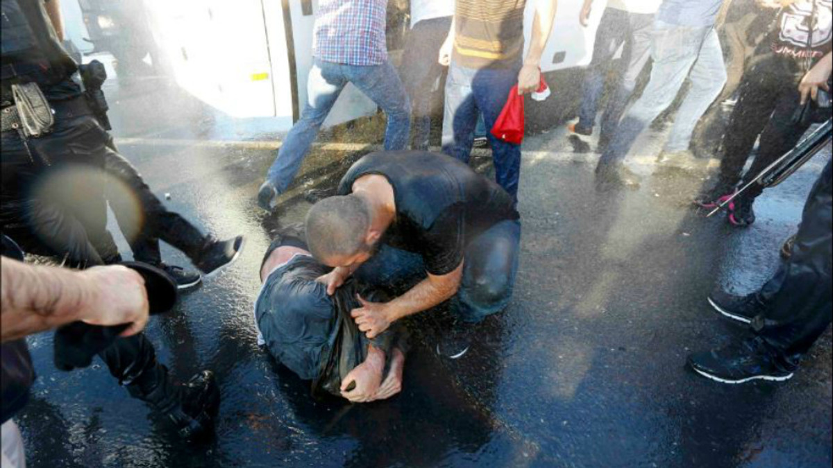 У Стамбулі обезголовили військового - фото 1