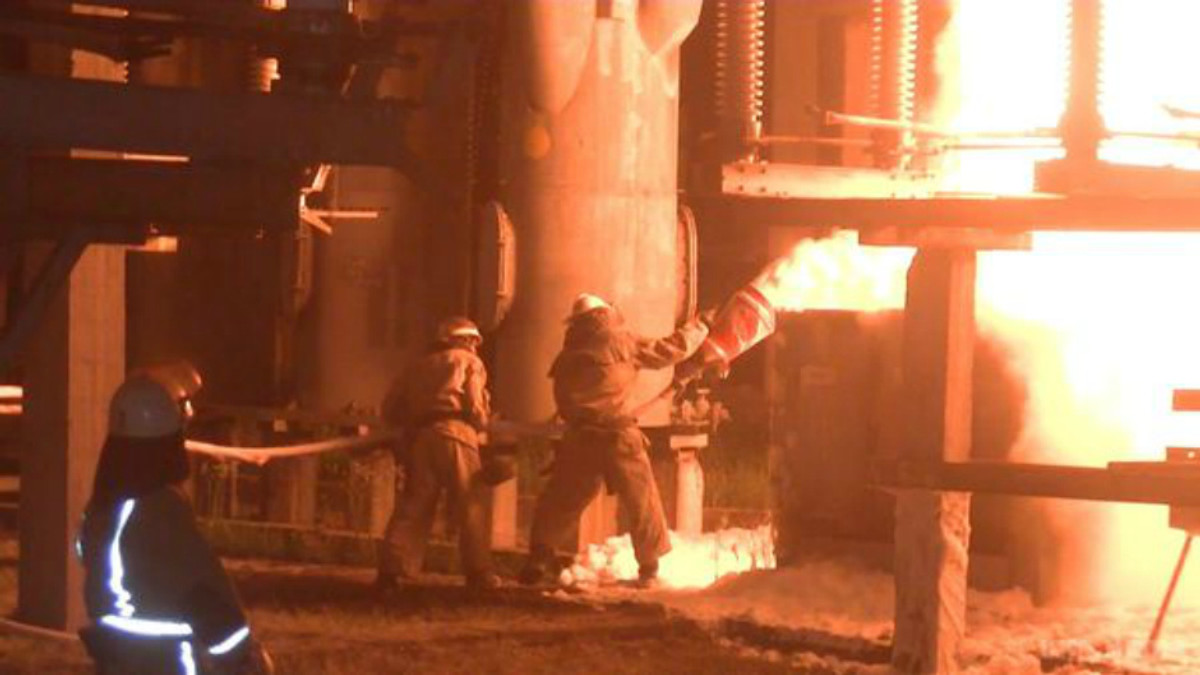 У Харкові відбулася пожежа на електростанції - фото 1
