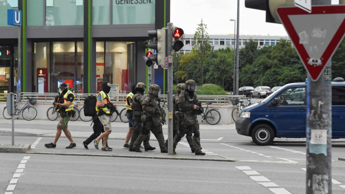 У ЗМІ повідомили кількість жертв стрілянини у Мюнхені - фото 1