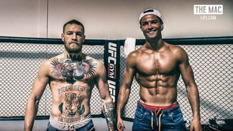 Роналду з'явився на рингу із чемпіоном боїв без правил - фото 1