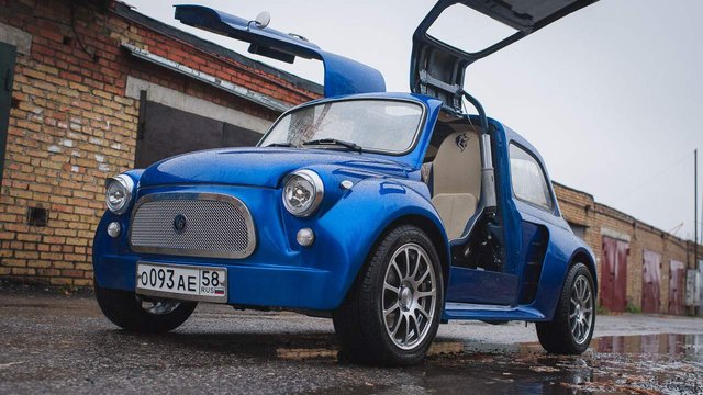 Умільці оснастили Запорожець вертикальними дверима від Tesla - фото 305914