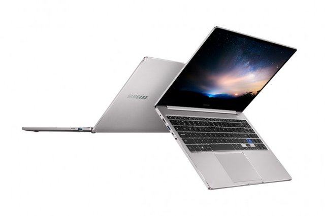 Нові ноутбуки від Samsung дещо нагадують MacBook Pro - 331686 Нові ноутбуки від Samsung дещо нагадують MacBook Pro - фото 331686