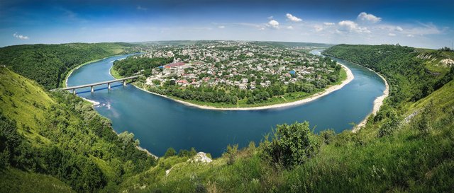Природні чудеса України: унікальні місця, які треба відвідати цього літа - фото 341708