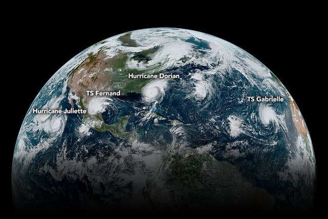 У NASA показали знімок з чотирма штормами на Землі - фото 354010