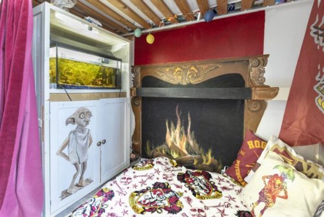 Художниця перетворює кімнату дочки на справжній Гогвортс - фото 359589