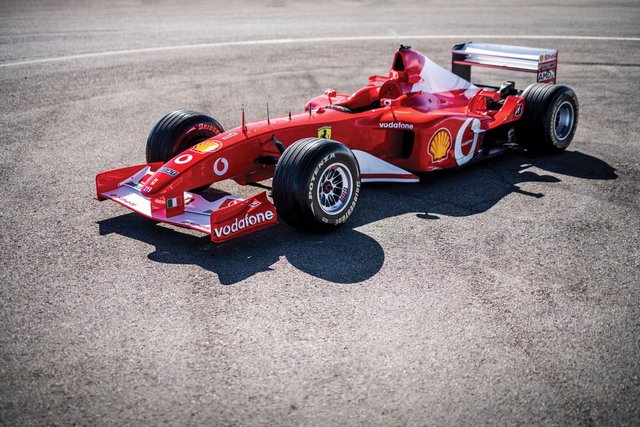 Чемпіонську Ferrari Шумахера пустили з молотка за понад 6 мільйонів доларів - 372916 Чемпіонську Ferrari Шумахера пустили з молотка за понад 6 мільйонів доларів - фото 372916