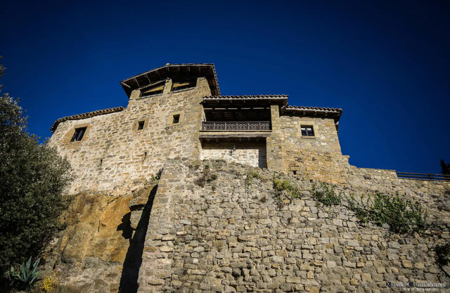 В Іспанії здають в оренду казковий замок: фото - фото 379104